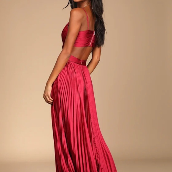 Got the Glam Wine Red Pleated Cutout Maxi Dress - Picture 2 of 2